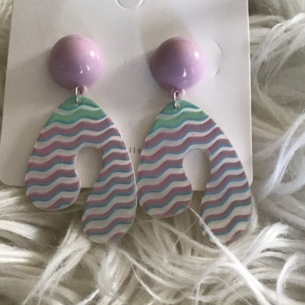 Lilac, Green & White Earrings